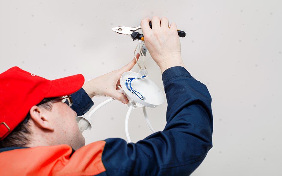 travail électricien Aubervilliers